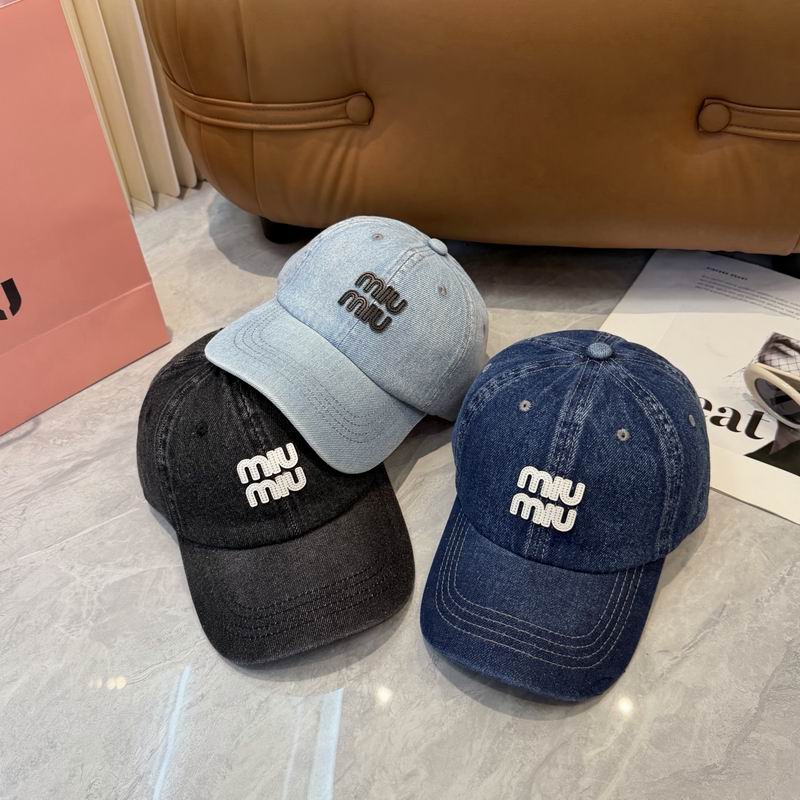 Miumiu cap dx114